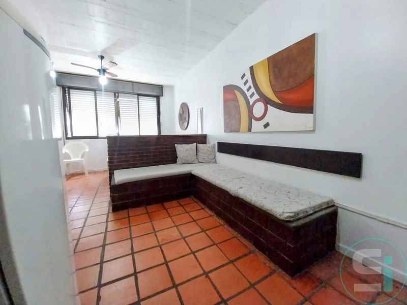 APARTAMENTO MEIA QUADRA DO MAR - CENTRO DE CAPÃO DA CANOA: 10ª foto da galeria de imagens do imóvel