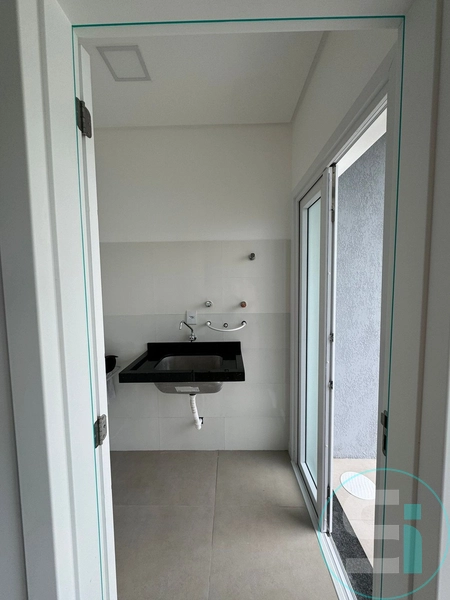 Sobrado semi-mobiliado próximo ao Mar no Centro de Xangri-lá!: 14ª foto da galeria de imagens do imóvel