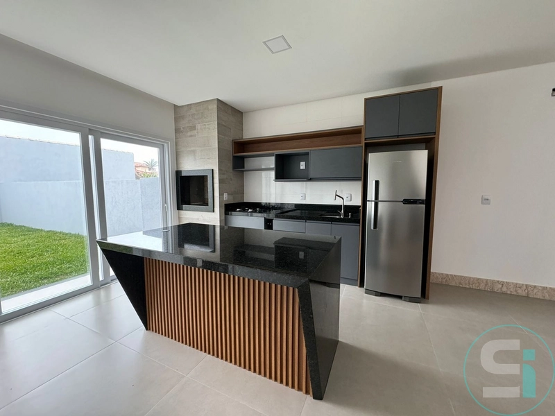 Sobrado semi-mobiliado próximo ao Mar no Centro de Xangri-lá!: 7ª foto da galeria de imagens do imóvel