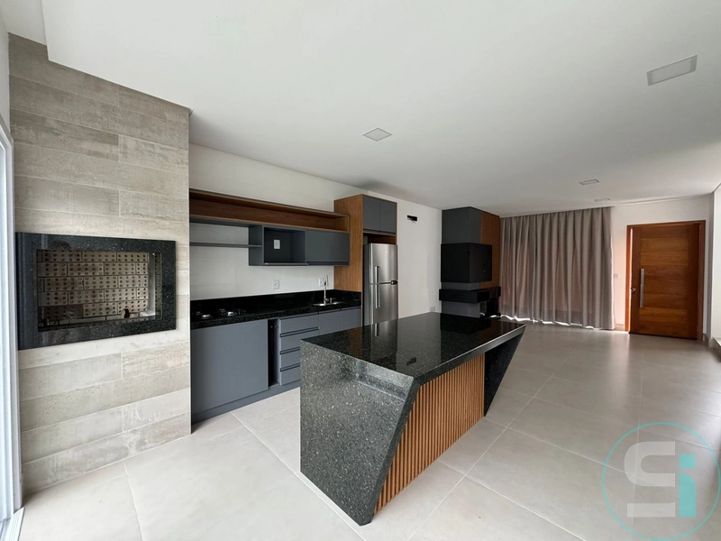 Sobrado semi-mobiliado próximo ao Mar no Centro de Xangri-lá!: 9ª foto da galeria de imagens do imóvel