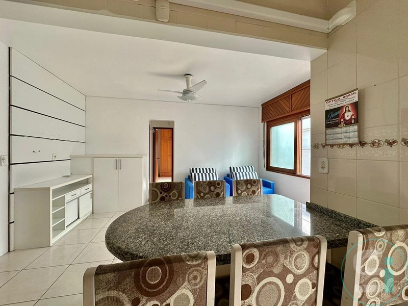 Apartamento de 1 dormitório a uma quadra do mar!: 3ª foto da galeria de imagens do imóvel