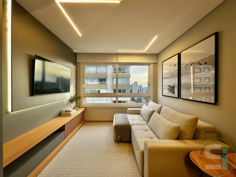 Apartamento de Frente para a Avenida - Zona Nova: 3ª foto da galeria de imagens do imóvel