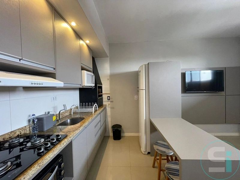 Apartamento de frente para praça central em Atlântida - Roubadinhas: 5ª foto da galeria de imagens do imóvel