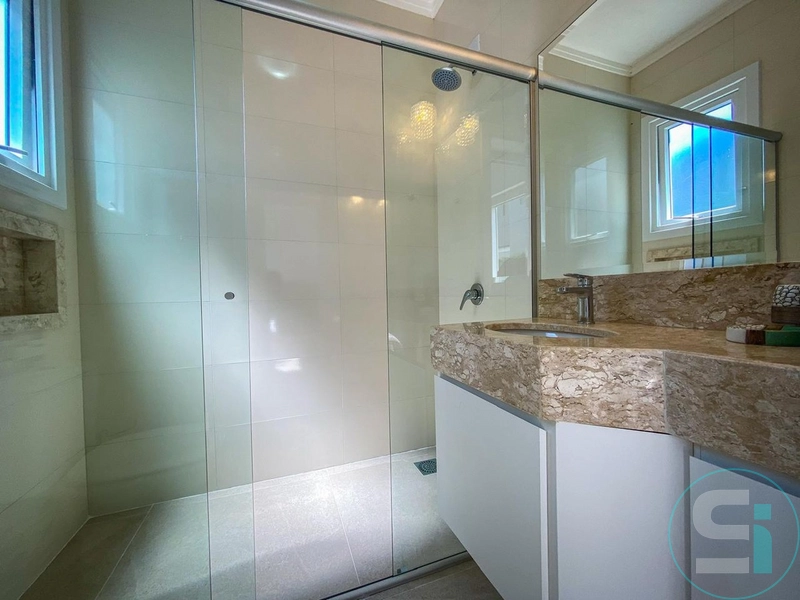 Magnífica Casa beira lago no Condomínio Enseada!: 4ª foto da galeria de imagens do imóvel