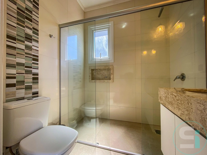 Magnífica Casa beira lago no Condomínio Enseada!: 3ª foto da galeria de imagens do imóvel