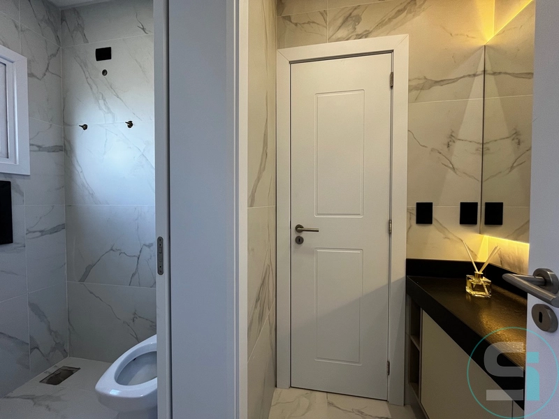 Casa da alto padrão a UMA quadra do mar em Xangri-lá.: 20ª foto da galeria de imagens do imóvel