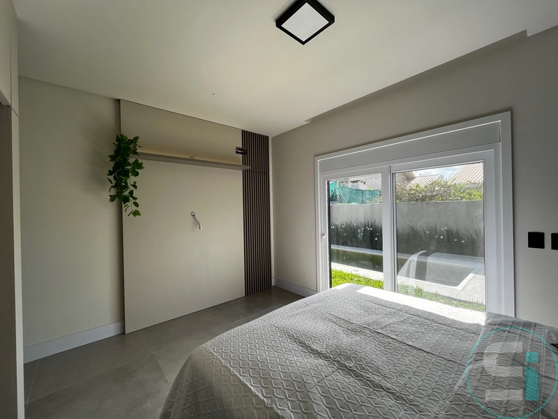 Casa da alto padrão a UMA quadra do mar em Xangri-lá.: 25ª foto da galeria de imagens do imóvel