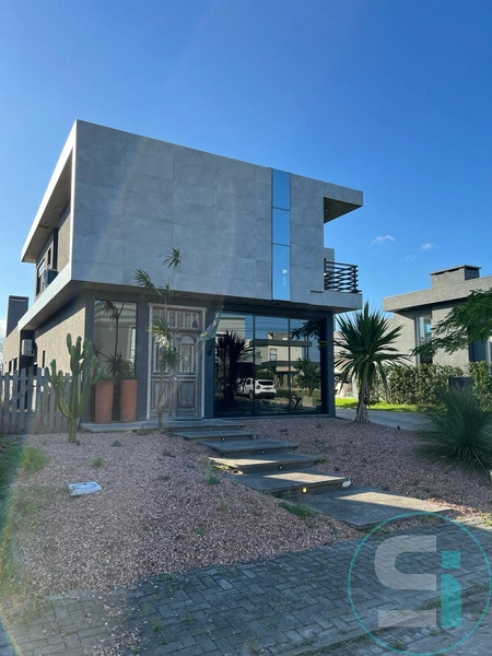 null: 2ª foto da galeria de imagens do imóvel