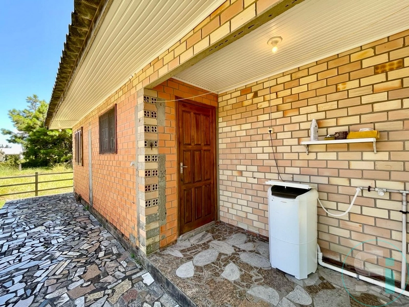 CASA DE TERRENO INTEIRO EM ARROIO TEIXEIRA: 11ª foto da galeria de imagens do imóvel