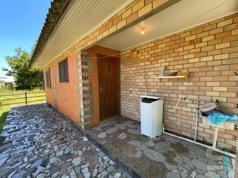 CASA DE TERRENO INTEIRO EM ARROIO TEIXEIRA: 10ª foto da galeria de imagens do imóvel