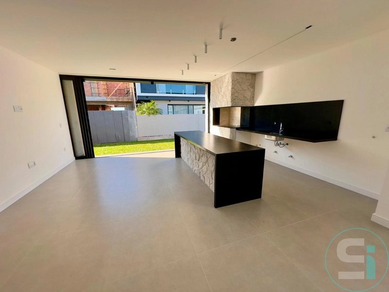 Casa a venda no Sunset: 11ª foto da galeria de imagens do imóvel