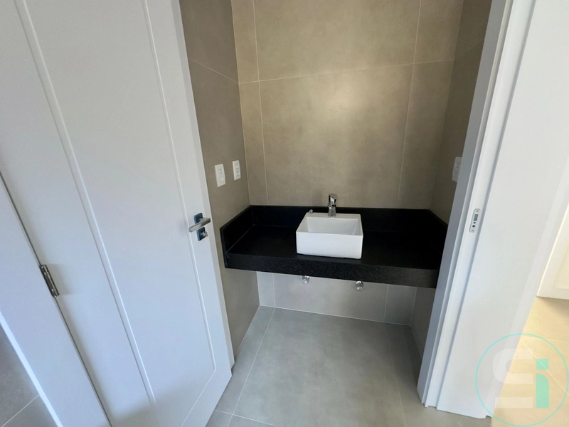 Casa a venda no Sunset: 23ª foto da galeria de imagens do imóvel