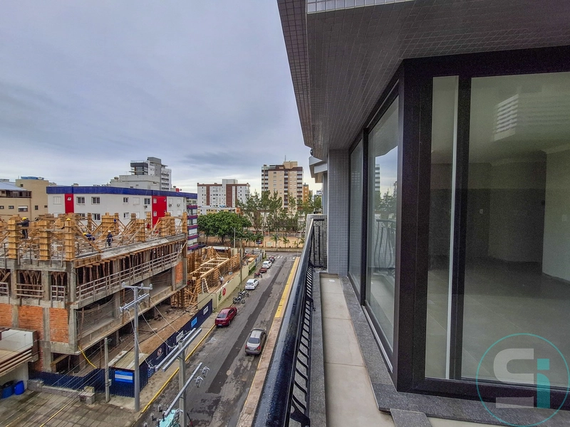 Apartamento de frente com terraço a duas quadras do mar!: 4ª foto da galeria de imagens do imóvel