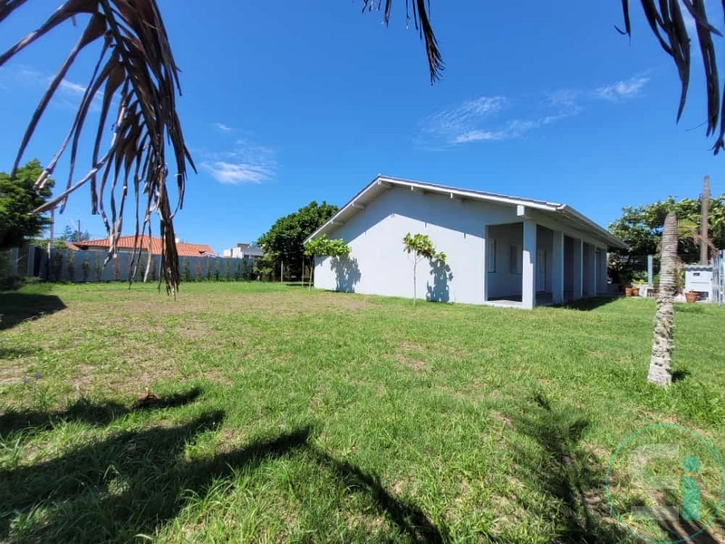 Maravilhosa Casa Térrea Mobiliada com 2 Terrenos: 15ª foto da galeria de imagens do imóvel