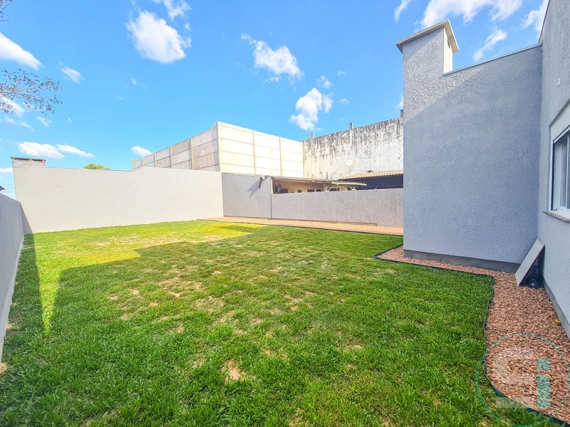CASA DE TERRENO INTEIRO NA PRAIA DO BARCO: 11ª foto da galeria de imagens do imóvel