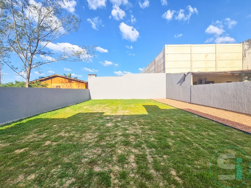 CASA DE TERRENO INTEIRO NA PRAIA DO BARCO: 9ª foto da galeria de imagens do imóvel