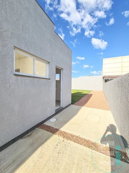 CASA DE TERRENO INTEIRO NA PRAIA DO BARCO: 2ª foto da galeria de imagens do imóvel