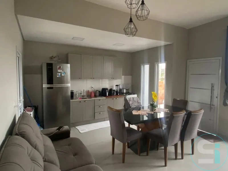 Casa geminada no bairro guarani: 3ª foto da galeria de imagens do imóvel