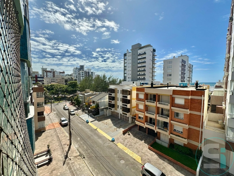 Apartamento de 3 dormitórios no centro de Capão, mobiliado e decorado.: 3ª foto da galeria de imagens do imóvel