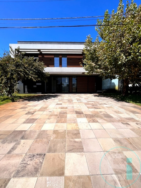 null: 1ª foto da galeria de imagens do imóvel