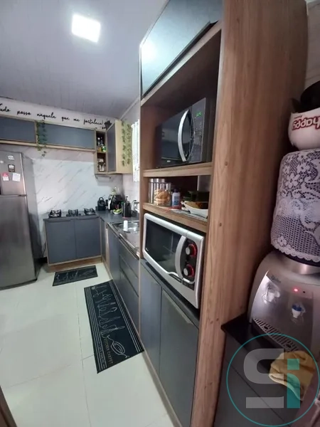 Casa 2 dormitórios de terreno inteiro em CAPÃO DA CANOA: 1ª foto da galeria de imagens do imóvel