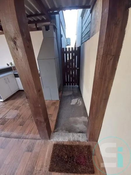 Casa 2 dormitórios de terreno inteiro em CAPÃO DA CANOA: 9ª foto da galeria de imagens do imóvel