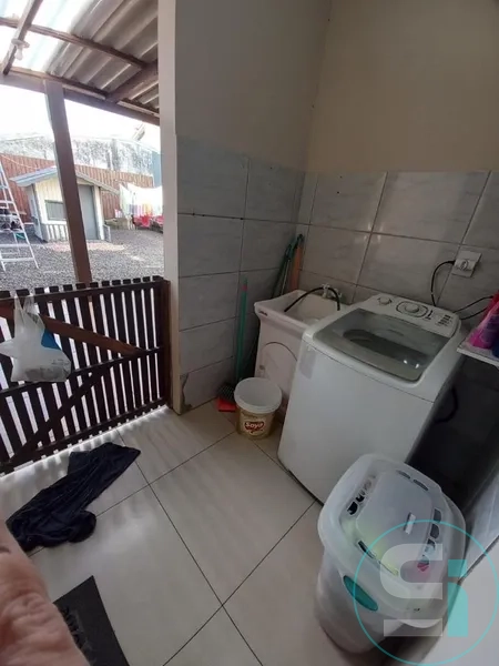 Casa 2 dormitórios de terreno inteiro em CAPÃO DA CANOA: 11ª foto da galeria de imagens do imóvel