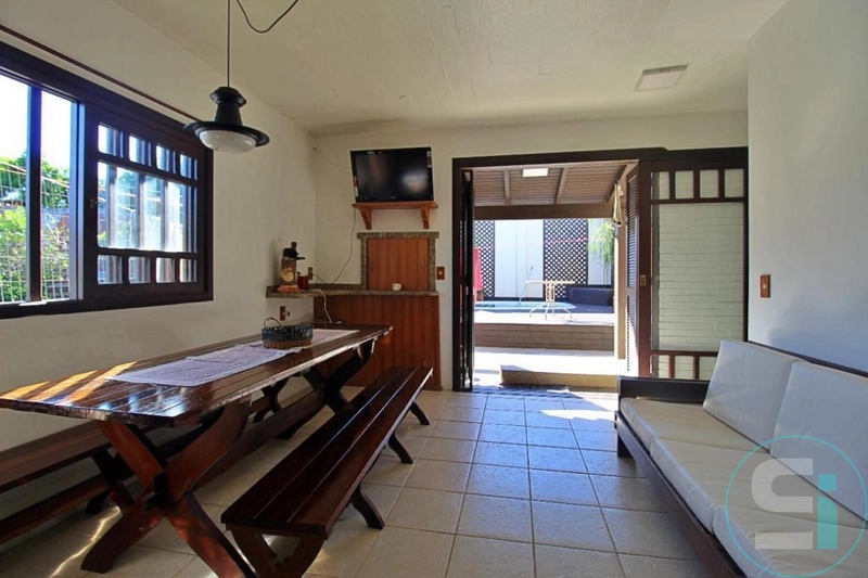 Casa térrea no Centro de Xangri-lá!: 22ª foto da galeria de imagens do imóvel