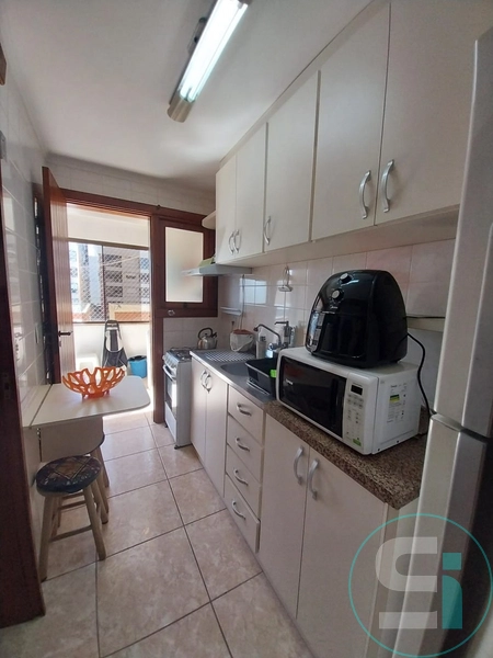 APARTAMENTO 2 DORMITÓRIOS MEIA QUADRA DA PRAIA: 8ª foto da galeria de imagens do imóvel