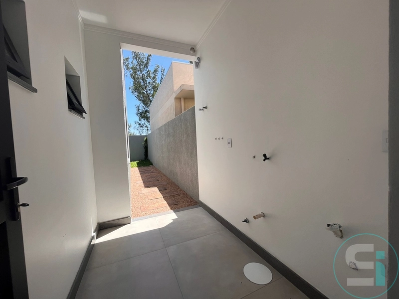 CASA GEMINADA COM 2 SUITES LADO MAR EM CAPÃO DA CANOA-RS: 5ª foto da galeria de imagens do imóvel