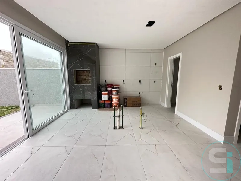 EXCELENTE SOBRADO À DUAS QUADRAS DO MAR À VENDA EM CAPÃO DA CANOA!: 17ª foto da galeria de imagens do imóvel