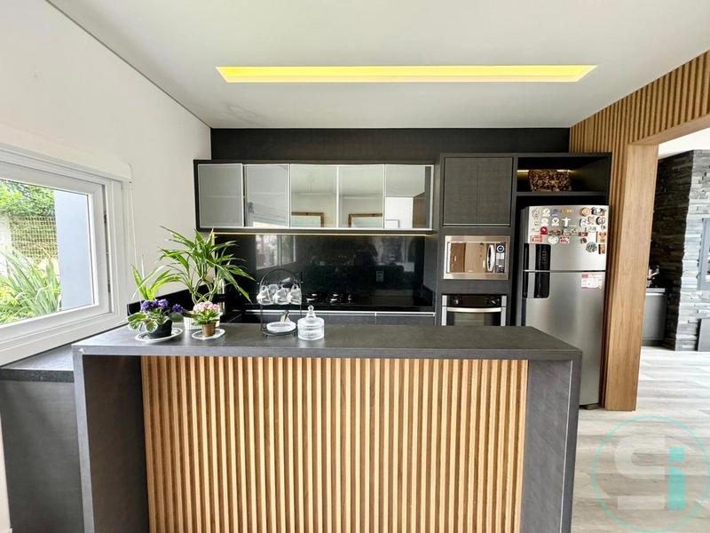 casa de alto padrão próximo do centro de Capão da canoa: 20ª foto da galeria de imagens do imóvel