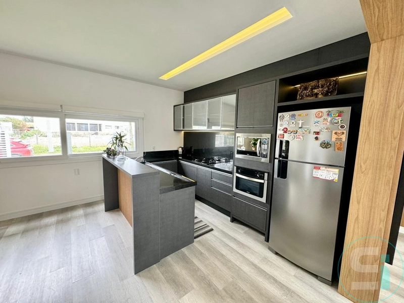 casa de alto padrão próximo do centro de Capão da canoa: 15ª foto da galeria de imagens do imóvel