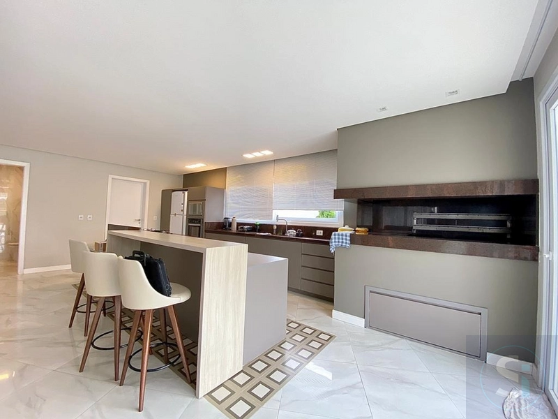 Requinte e luxuosidade definem este Sobrado no Condomínio Sea Coast!: 9ª foto da galeria de imagens do imóvel