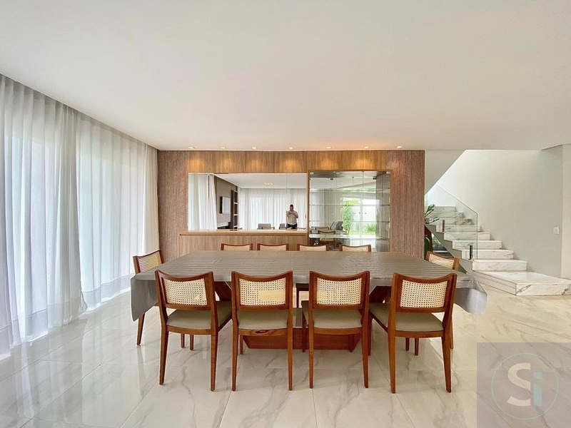 Requinte e luxuosidade definem este Sobrado no Condomínio Sea Coast!: 1ª foto da galeria de imagens do imóvel