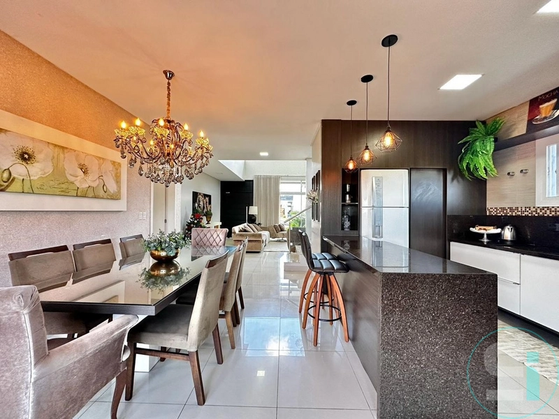 Casa sofisticada no Quintas do Lago com 3 suítes e piscina: 12ª foto da galeria de imagens do imóvel