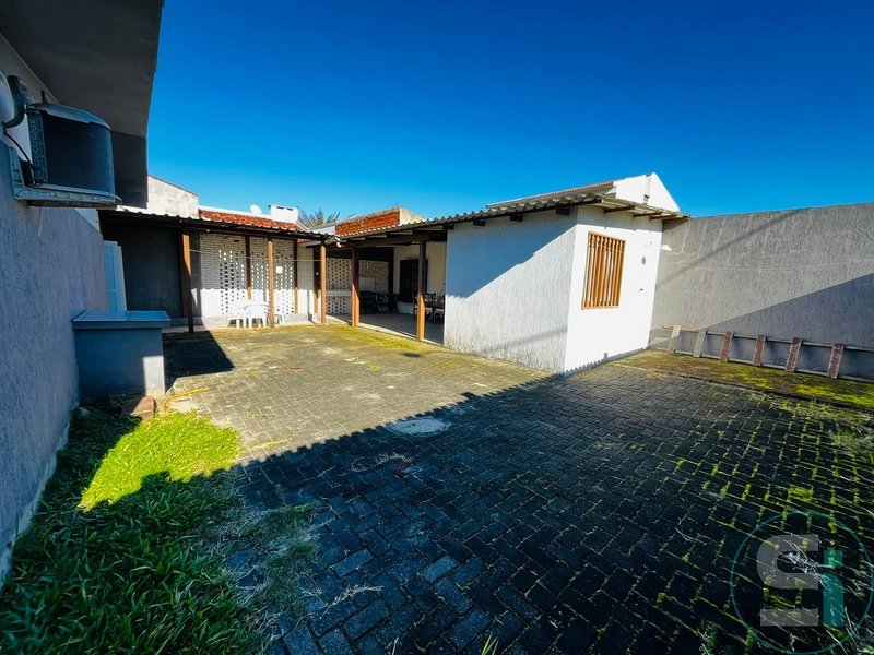 Imóvel na divisa com Atlântida, 6 quartos e living espaçoso!: 44ª foto da galeria de imagens do imóvel