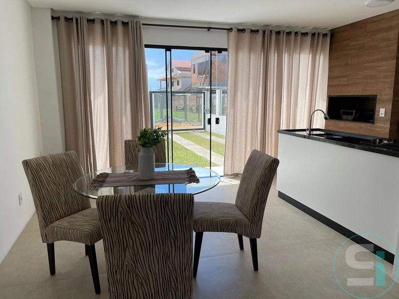 Sobrado 150 metros do mar em Capão da canoa -rs: 7ª foto da galeria de imagens do imóvel