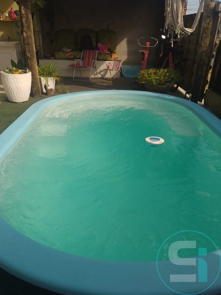 Casa à venda com piscina no Capão novo: 4ª foto da galeria de imagens do imóvel