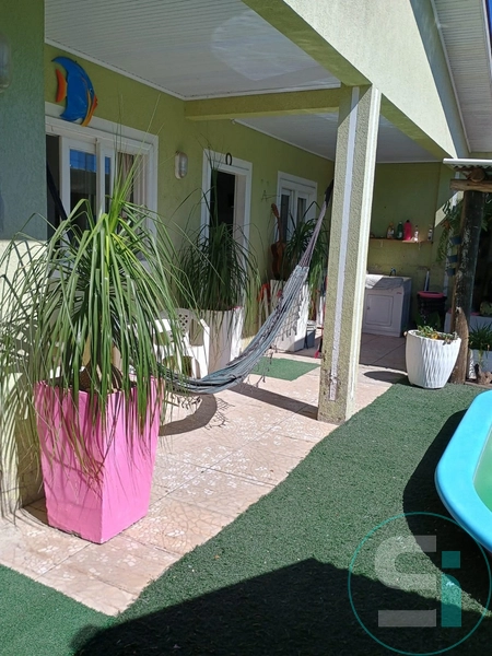 Casa à venda com piscina no Capão novo: 21ª foto da galeria de imagens do imóvel