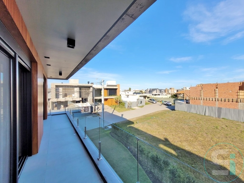 Sobrado de muito bom gosto em condomínio fechado: 28ª foto da galeria de imagens do imóvel