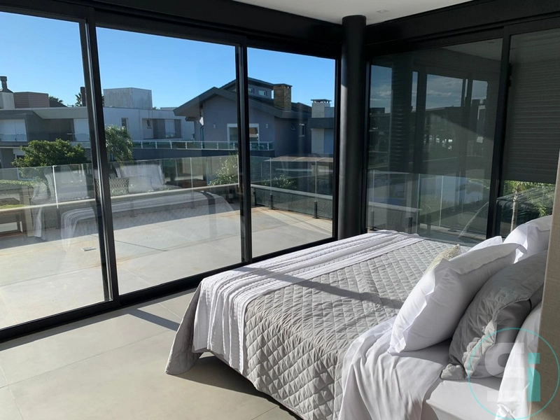 Casa com a melhor vista do lago do Condomínio Enseada!: 15ª foto da galeria de imagens do imóvel