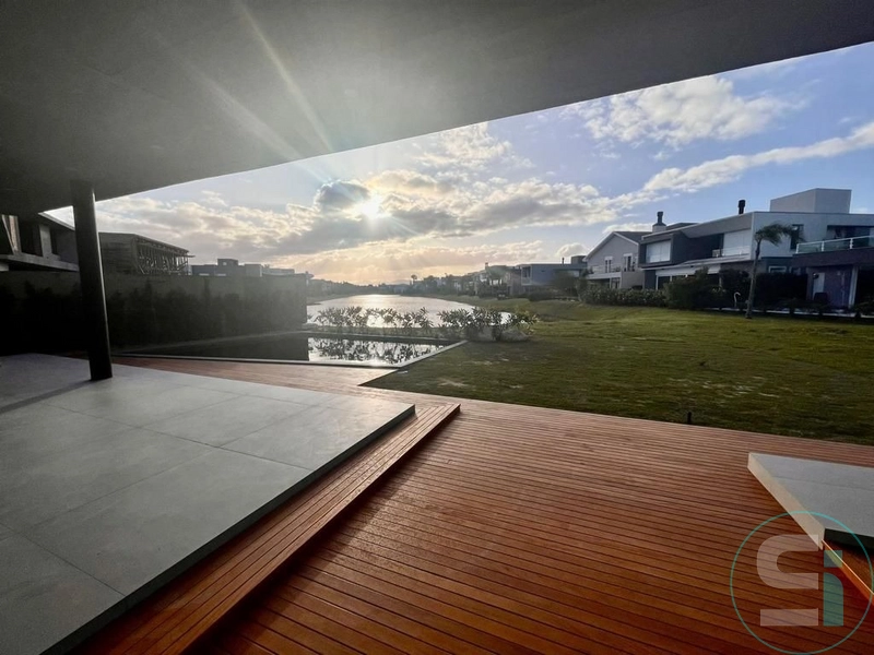 Casa com a melhor vista do lago do Condomínio Enseada!: 30ª foto da galeria de imagens do imóvel