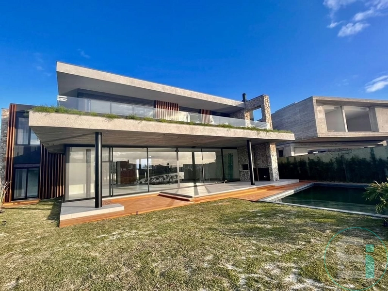 Casa com a melhor vista do lago do Condomínio Enseada!: 28ª foto da galeria de imagens do imóvel