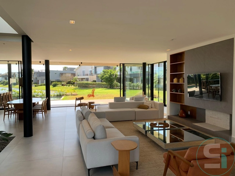 Casa com a melhor vista do lago do Condomínio Enseada!: 8ª foto da galeria de imagens do imóvel