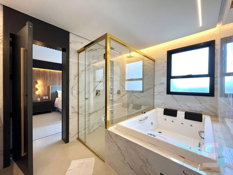 Sobrado beira lago no Condomínio Sunset com 5 dormitórios e piscina!: 30ª foto da galeria de imagens do imóvel