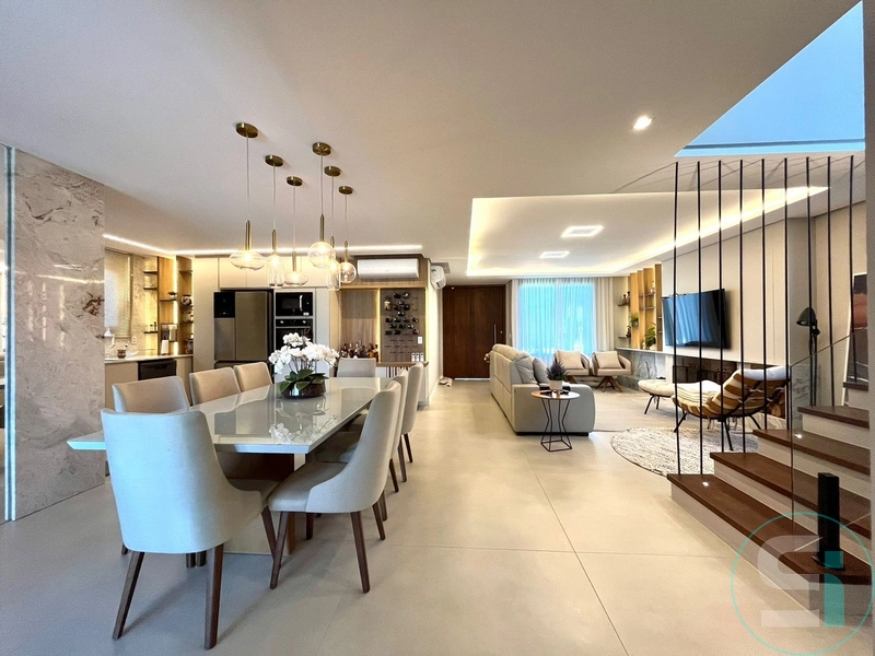 Sobrado beira lago no Condomínio Sunset com 5 dormitórios e piscina!: 13ª foto da galeria de imagens do imóvel