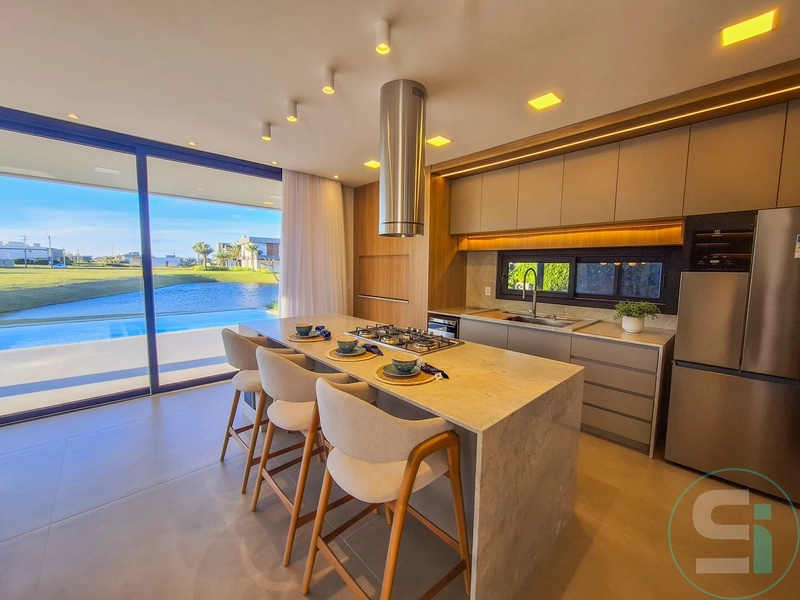 Sobrado de 394 m² no Condomínio Costa Serena, à beira-mar e beira lago: 12ª foto da galeria de imagens do imóvel