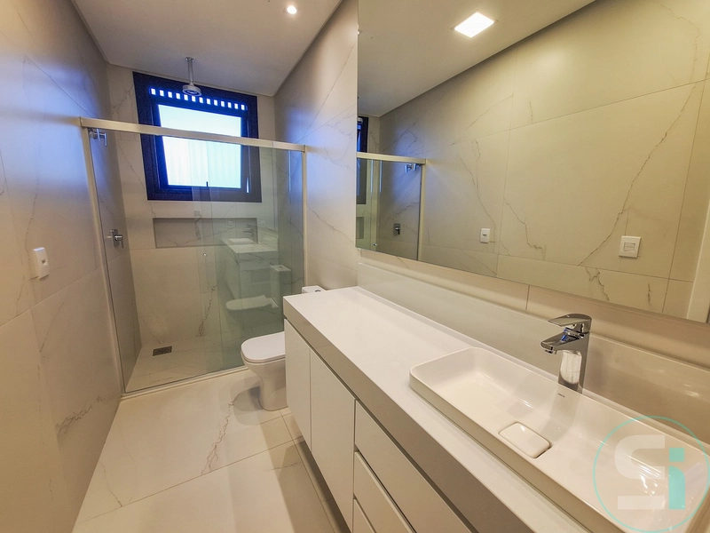 Sobrado de 394 m² no Condomínio Costa Serena, à beira-mar e beira lago: 45ª foto da galeria de imagens do imóvel