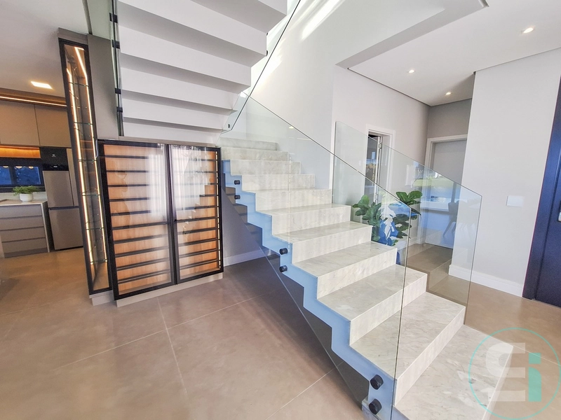 Sobrado de 394 m² no Condomínio Costa Serena, à beira-mar e beira lago: 27ª foto da galeria de imagens do imóvel